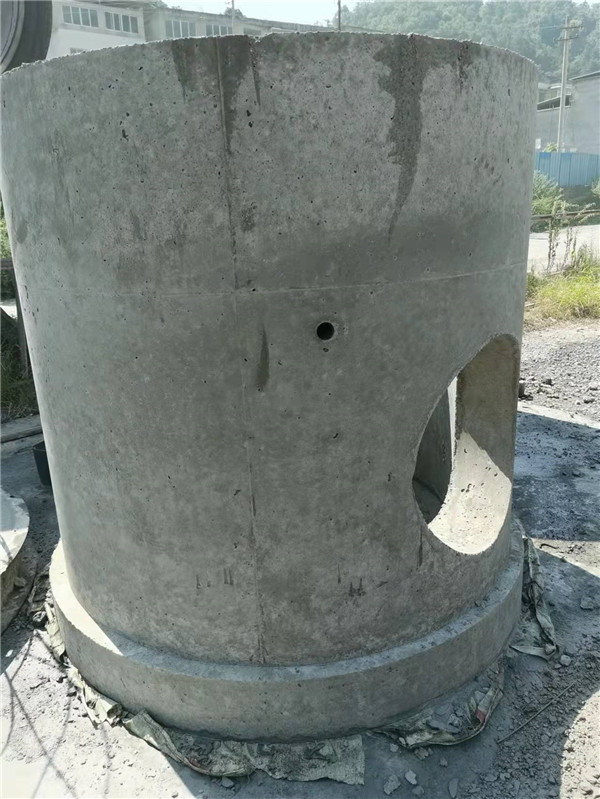 水泥檢查井