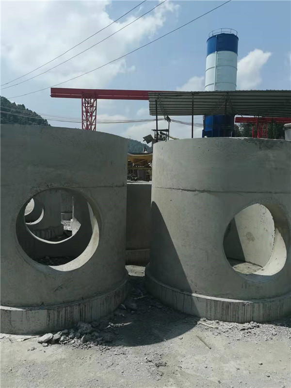 水泥檢查井